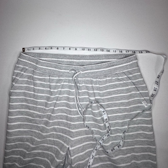 Vineyard Vines Stripe Sweatpants Jogger Pants - Picture 3 of 5